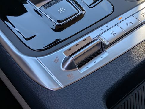 New 2026 Kia Carnival SX Prestige image 36