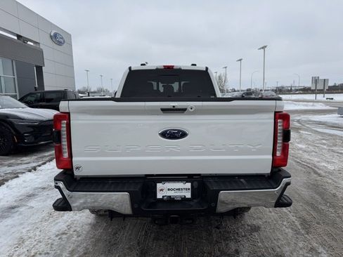 Certified 2023 Ford F350 Lariat w/ Chrome Package image 36