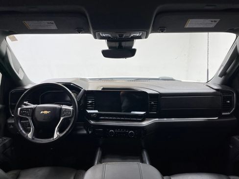 Used 2025 Chevrolet Silverado 2500 LTZ w/ LTZ Premium Package AWD/4WD image 19