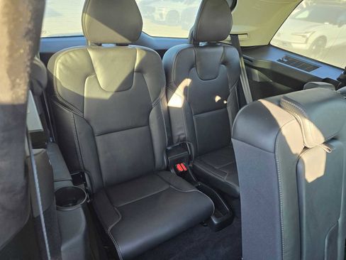 Certified 2023 Volvo XC90 T8 Ultimate image 13