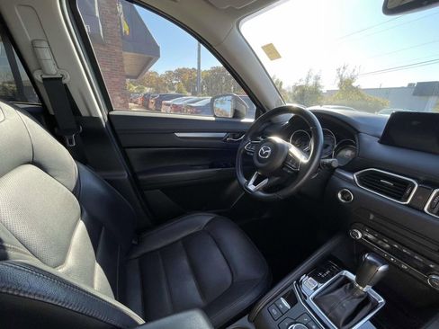 Used 2022 MAZDA CX-5 AWD 2.5 S w/ Preferred Package image 17