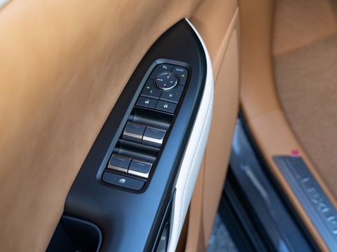 New 2026 Lexus RZ 350e 2WD image 28