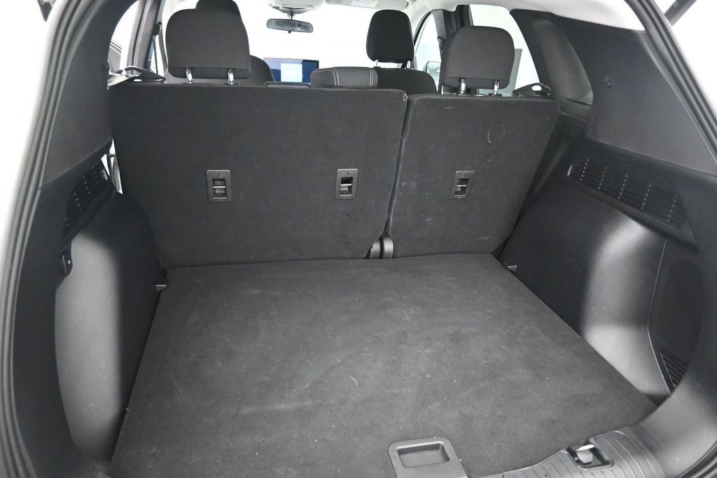 Used 2023 Ford Escape Active w/ Tech Pack #2 FWD image 9