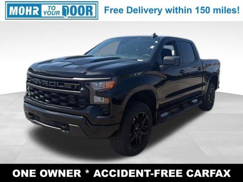 Used 2023 Chevrolet Silverado 1500 Custom Trail Boss w/ Midnight Edition AWD/4WD image 1