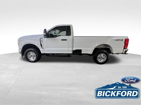 New 2026 Ford F250 XL w/ XL Chrome Package AWD/4WD image 9