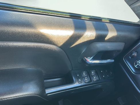 Used 2018 Chevrolet Silverado 1500 LT w/ All Star Edition image 14