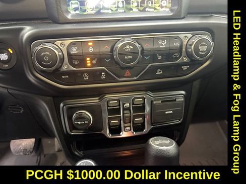 Used 2021 Jeep Wrangler Unlimited Sport image 4