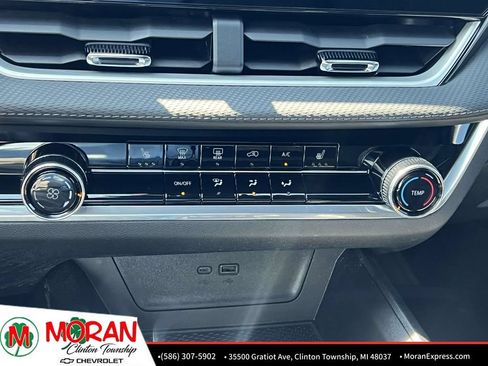 Certified 2026 Chevrolet Equinox LT FWD image 21