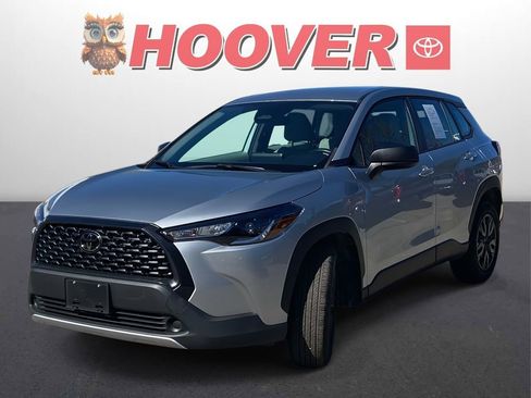 Used 2024 Toyota Corolla Cross L image 6