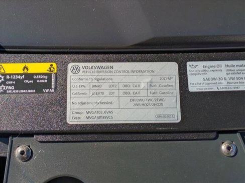 Used 2021 Volkswagen Atlas Cross Sport SEL w/ Luggage Net & Mats Package FWD image 23