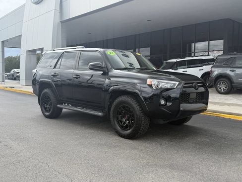 Used 2021 Toyota 4Runner SR5 RWD image 2