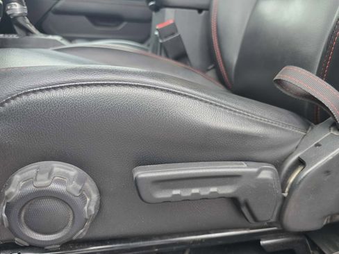 Used 2021 Jeep Gladiator Rubicon image 11