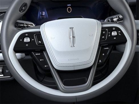 New 2026 Lincoln Aviator Black Label w/ Jet Appearance Package image 12