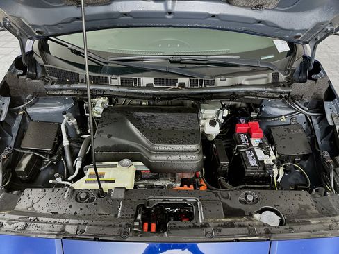 Used 2024 Nissan Leaf S image 31