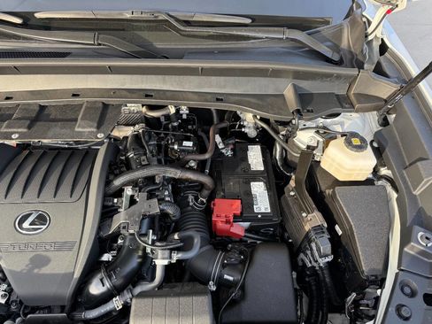 Used 2025 Lexus TX 350 AWD image 11