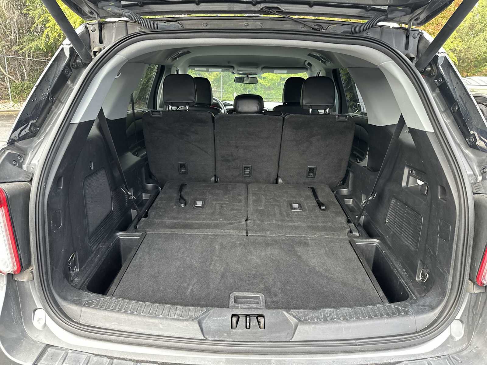Used 2023 Ford Explorer Limited RWD image 19