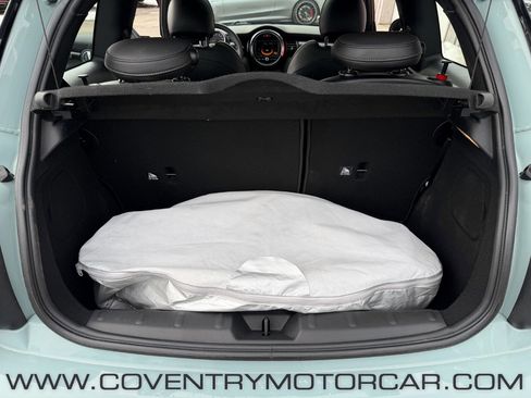 Used 2018 MINI Cooper S image 19