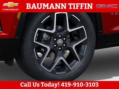 New 2026 Chevrolet Traverse High Country FWD image 9