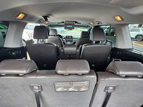 Used 2019 Honda Odyssey Elite image 12
