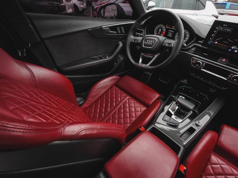 Used 2025 Audi S5 Premium Plus w/ Premium Plus Package image 35