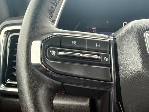 Certified 2023 GMC Canyon AT4 w/ AT4 Premium Package AWD/4WD image 40