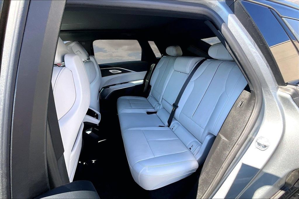 Certified 2024 Cadillac Lyriq Sport AWD/4WD image 22