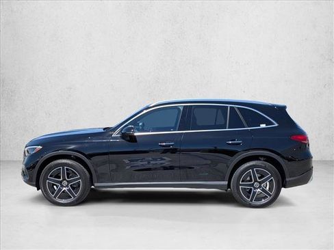 Used 2026 Mercedes-Benz GLC 300 4MATIC image 9