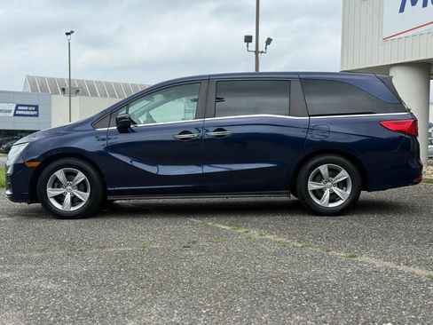 Used 2018 Honda Odyssey EX-L image 2