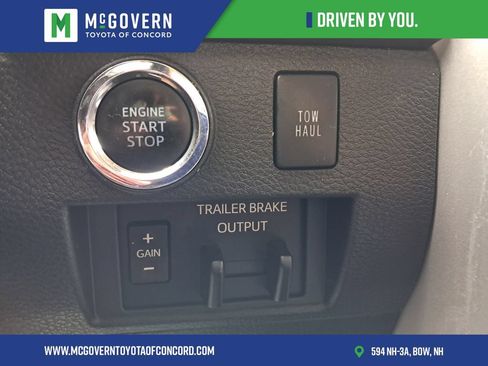 Used 2021 Toyota Tundra SR5 w/ TRD Off-Road Package AWD/4WD image 24