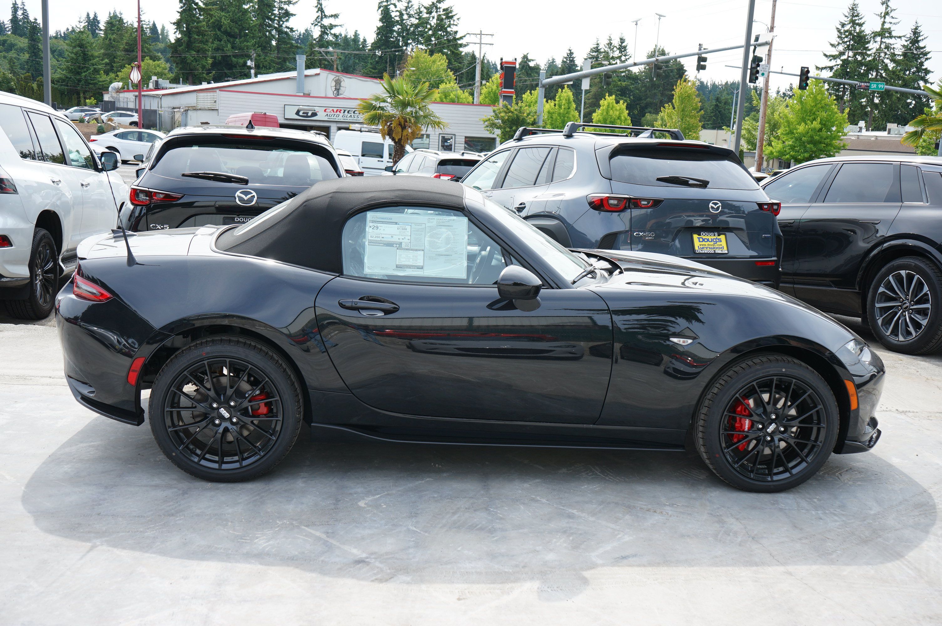 New 2026 MAZDA MX-5 Miata Club w/ Interior Package RWD image 3