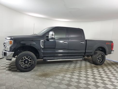 Used 2022 Ford F250 Lariat w/ Lariat Ultimate Package image 6