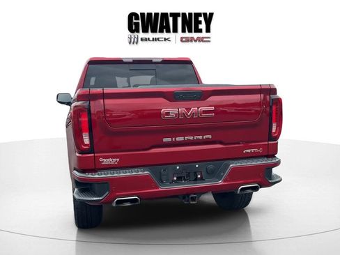 Used 2022 GMC Sierra 1500 AT4 w/ AT4 Premium Package AWD/4WD image 4