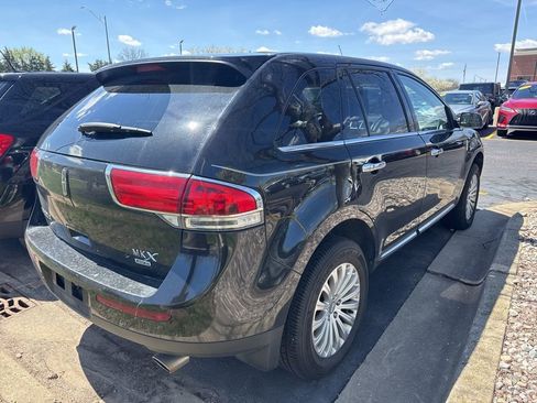 Used 2013 Lincoln MKX AWD image 10