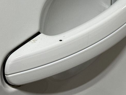 Used 2017 Ford Escape SE w/ Equipment Group 201A AWD/4WD image 35