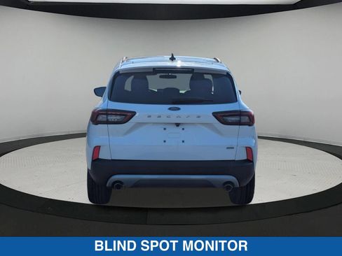 Used 2025 Ford Escape SE FWD image 5