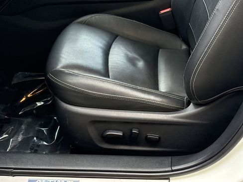 Used 2020 Nissan Altima 2.5 Platinum image 14