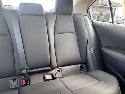 Used 2025 Toyota Corolla LE FWD image 35