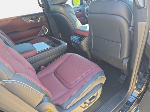 New 2026 INFINITI QX80 Autograph AWD/4WD image 11