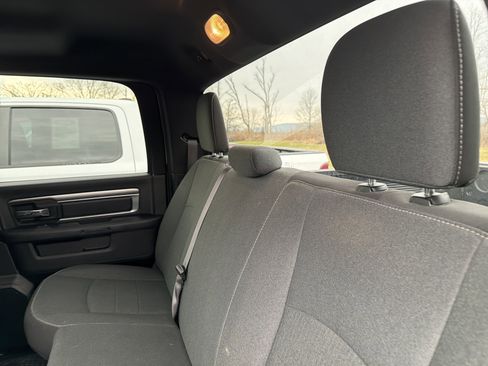 Used 2023 RAM 1500 Classic Warlock image 10