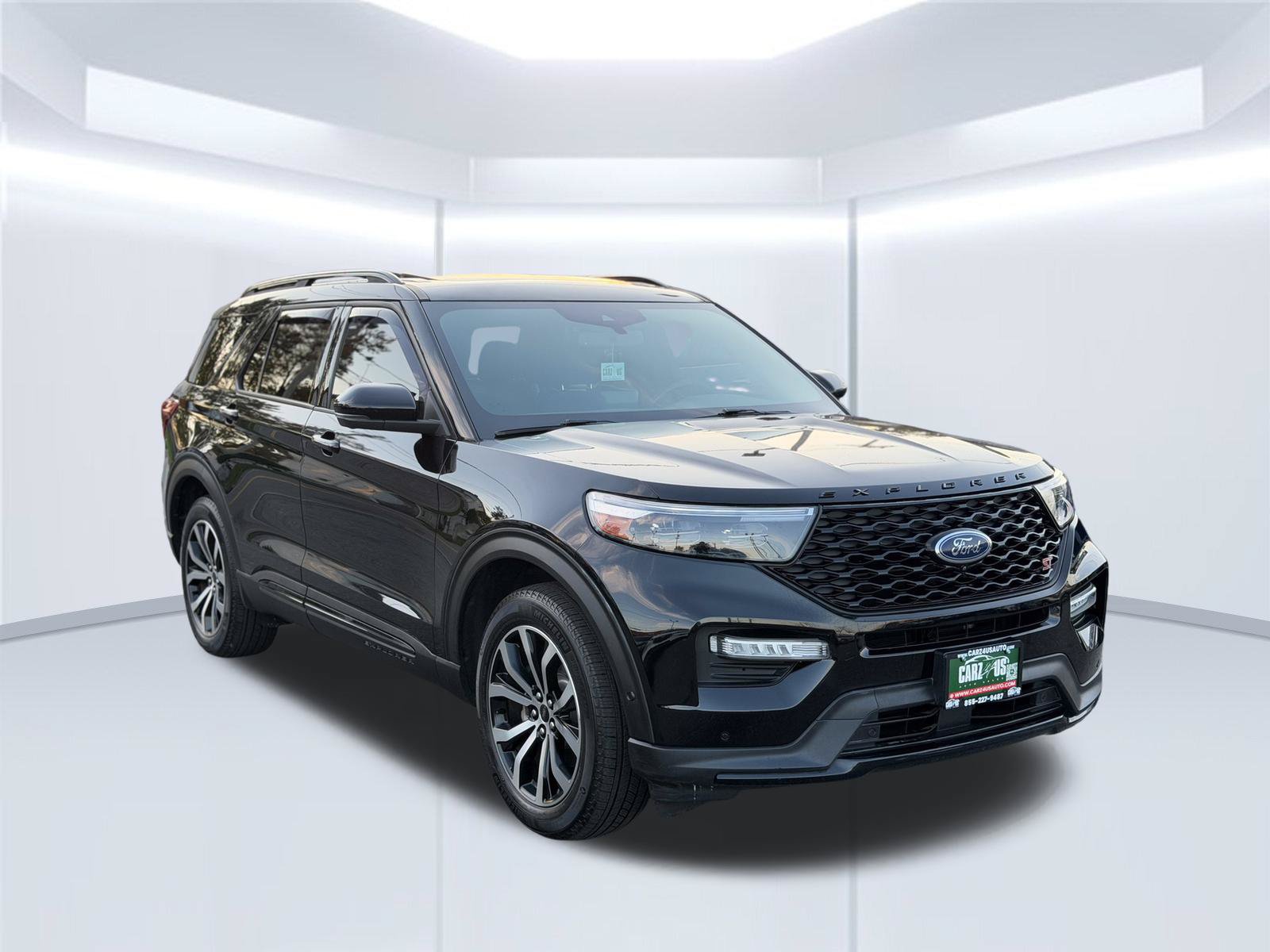 Used 2020 Ford Explorer ST w/ Premium Technology Package AWD/4WD image 3