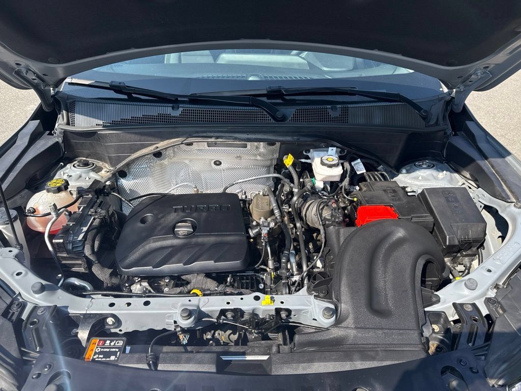 Used 2025 Chevrolet TrailBlazer LT AWD/4WD image 44