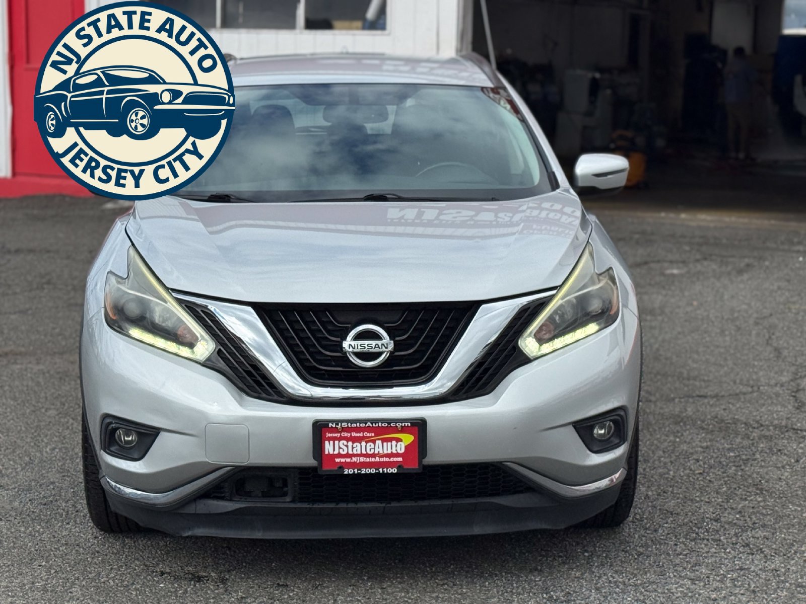 Used 2018 Nissan Murano SV AWD/4WD image 2