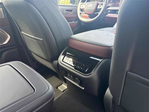 New 2026 INFINITI QX80 Autograph AWD/4WD image 31