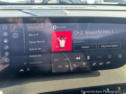 New 2026 Buick Enclave Sport Touring w/ Power Package image 18