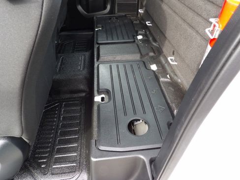 Used 2020 Ford Ranger XL image 29