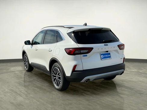 New 2026 Ford Escape SE w/ PHEV Premium Package FWD image 7