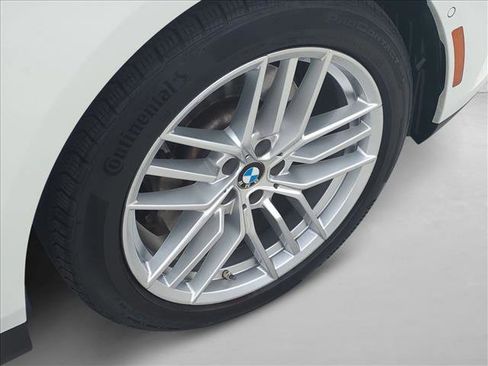 Certified 2024 BMW 530i xDrive w/ Premium Package image 9