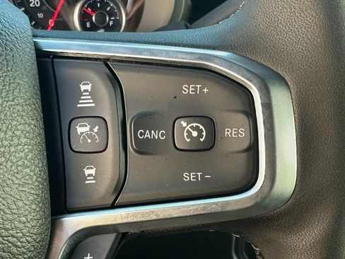 New 2026 RAM 2500 Big Horn AWD/4WD image 14
