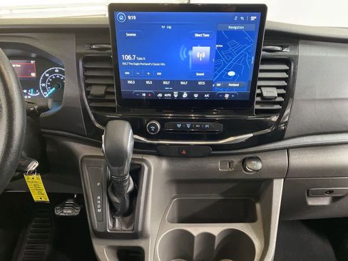 Used 2023 Ford Transit 350 XLT image 25