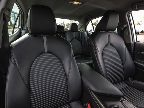 Used 2024 Toyota Camry SE FWD image 29